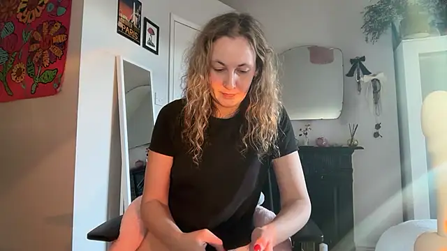 Littlelolo60 online show from November 24, 1:46 pm