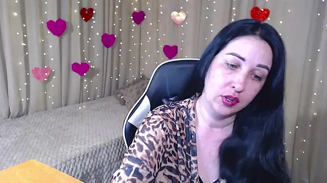 JillStevens online show from April 24, 7:05 pm