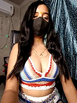 Parinaaz18 online show from April 26, 11:57 pm