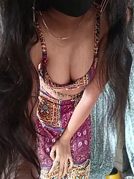 Parinaaz18 online show from June 8, 1:28 am