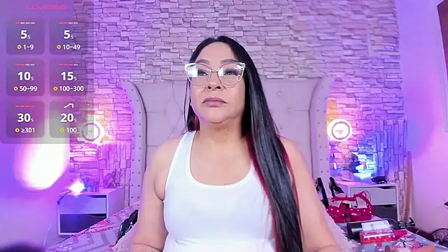 Gina Myers online show from March 24, 12:32 pm