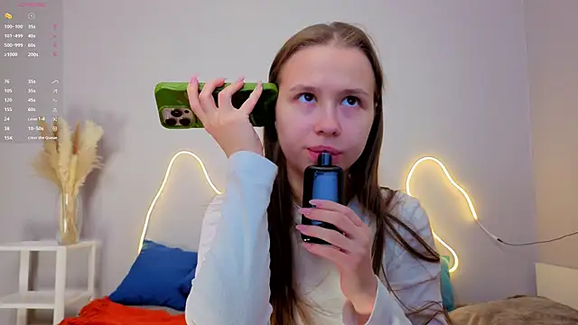 Dream emma online show from March 13, 1:40 am