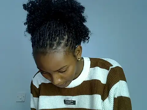 Snapshot of cute-alexis chatting on September 10, 12:21 am cute-alexis online show from September 10, 12:21 am