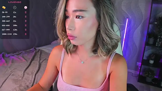 sensualily online show from June 27, 3:40 pm