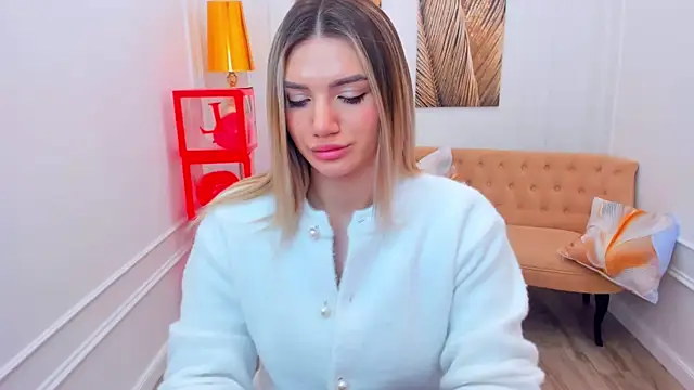 SelenaeMoore online show from February 27, 6:02 am