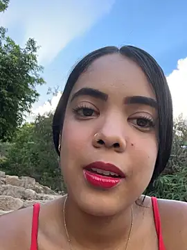 NAUGHTY LITTLE 18 online show from April 27, 9:45 pm