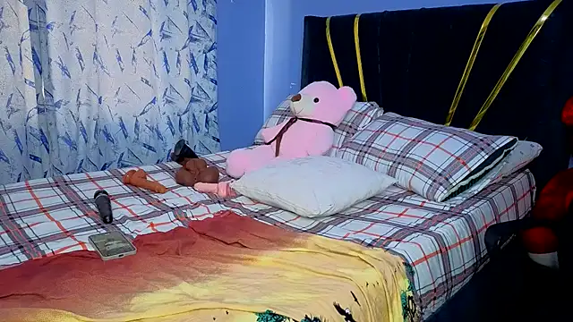 Cherriikenzie online show from April 23, 10:44 am