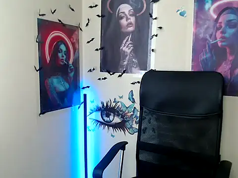 StrangerGi online show from April 24, 12:41 pm