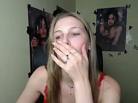 StrangerGi online show from June 11, 12:32 am