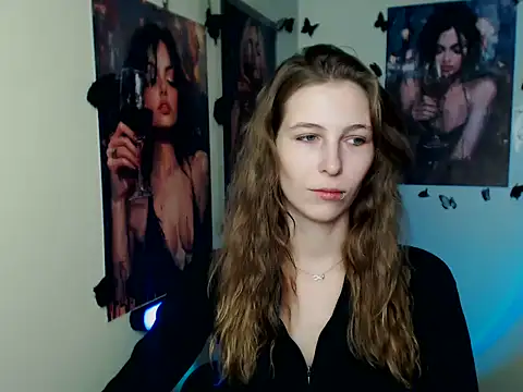 StrangerGi online show from November 17, 1:01 pm