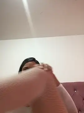 ambarsmith02 online show from November 20, 8:10 pm