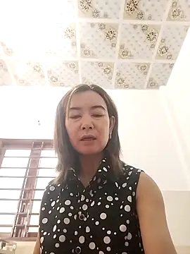 Sexy-ladyboobs20 online show from October 13, 2:03 am