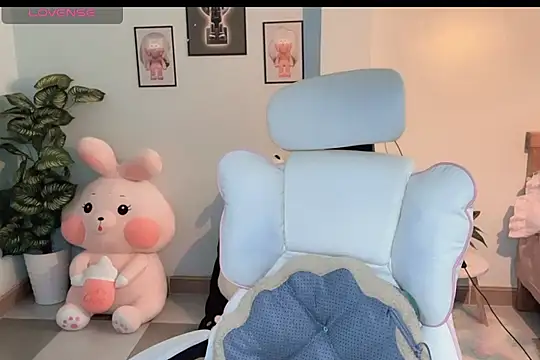  Aimy  online show from October 13, 4:48 am