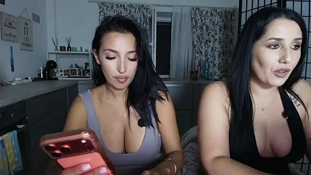Gabrielaaxxx online show from July 30, 8:31 pm