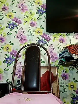 Snapshot of sweetbb15 chatting on October 9, 8:40 am sweetbb15 online show from October 9, 8:40 am