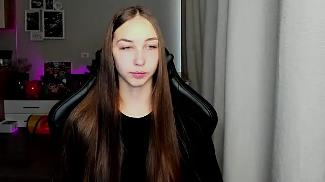 Sm0ly online show from September 27, 1:57 am