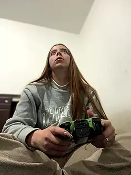 Cloew Marz online show from January 8, 12:25 am