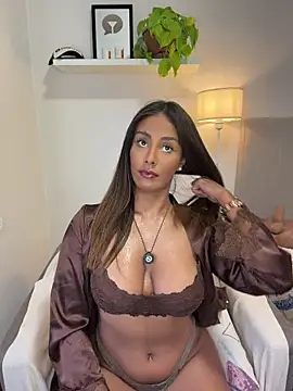 Brownfitbabyy online show from June 25, 11:23 am