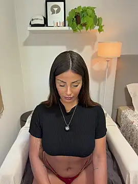 Brownfitbabyy online show from July 7, 11:46 am