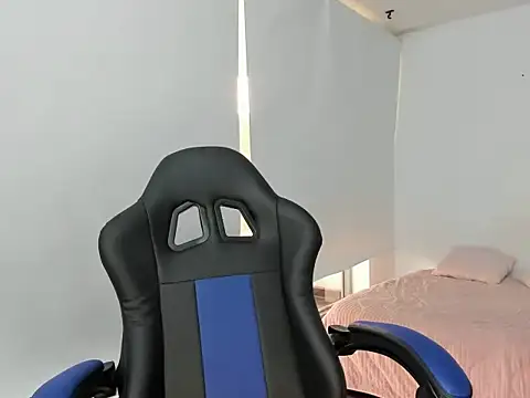 Pandora gu online show from April 25, 8:17 pm