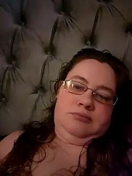 aliceluvzbill online show from April 10, 5:52 pm