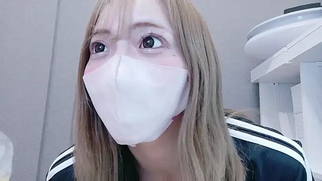  chanMOMO  online show from June 17, 3:46 pm