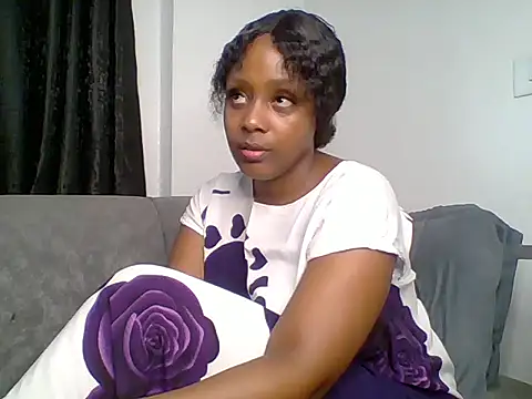 Miss Amani online show from May 10, 2:41 pm