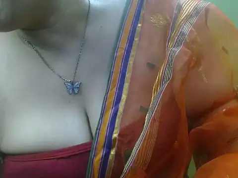LOVERIAKOL online show from July 21, 4:41 pm