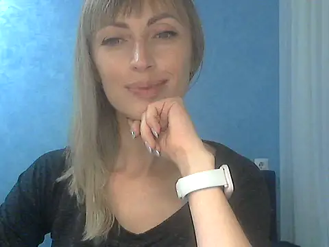 EffectMaya online show from October 31, 4:00 pm