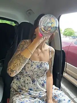 BeautifulMesss online show from June 6, 4:02 pm