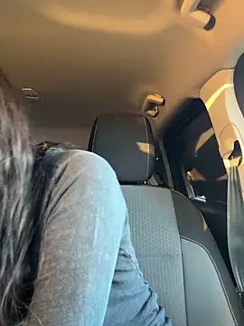 BeautifulMesss online show from October 16, 9:50 pm