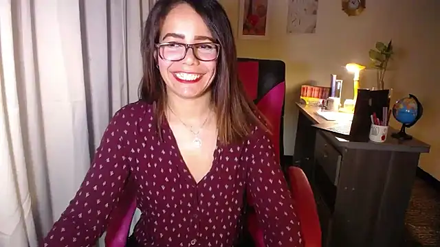 danielle rose 1 online show from March 3, 4:24 pm