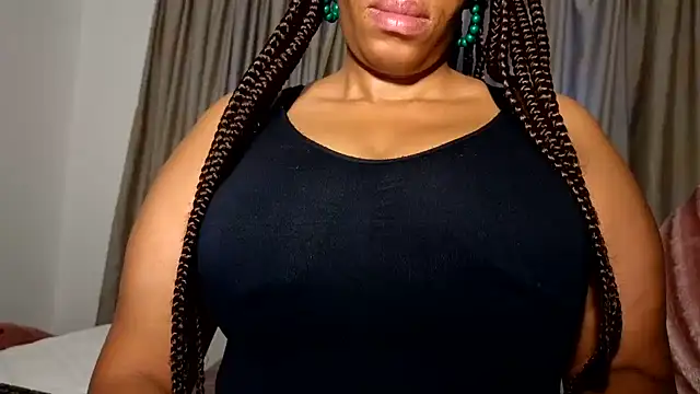 SexyFreaky  online show from February 27, 4:01 am