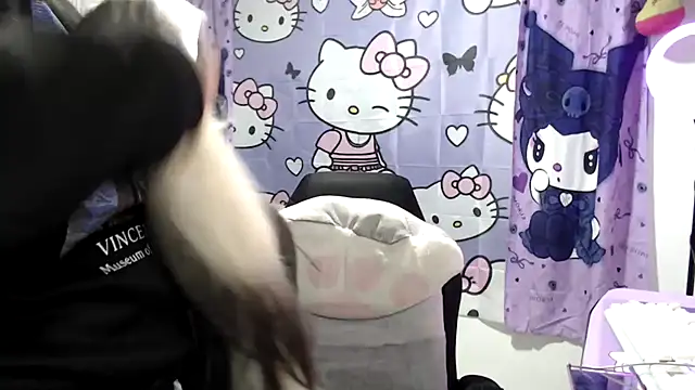 lussyevans24 online show from January 15, 5:46 am