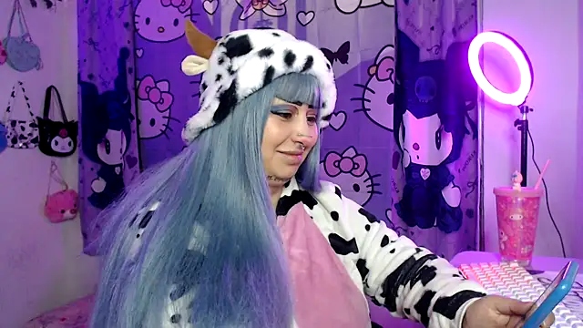 lussyevans24 online show from October 21, 8:18 am