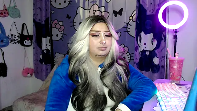 lussyevans24 online show from November 14, 7:08 am