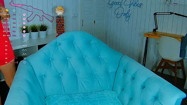 Snapshot of My_toys_pink chatting on September 21, 1:48 am My toys pink online show from September 21, 1:48 am