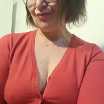 Viola8p online show from December 1, 10:41 am