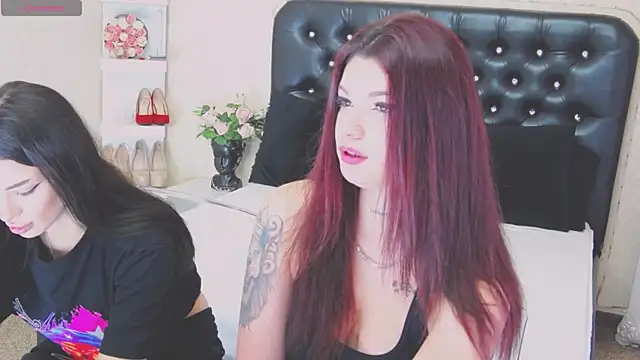 Allisonn223 online show from April 21, 12:23 pm