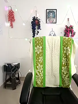 YOUR LOVELY-40 online show from January 16, 7:32 pm