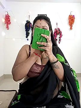 YOUR LOVELY-40 online show from October 25, 1:52 pm