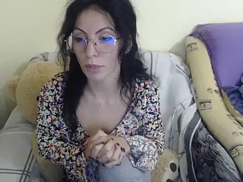 Emmatoo online show from January 12, 6:46 pm