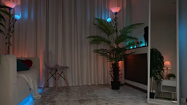Amely Young online show from June 11, 2:53 am