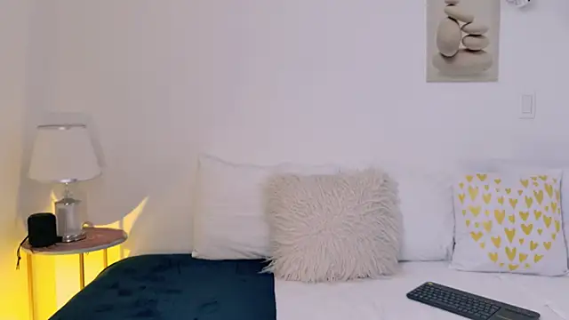 Pamela Rosal online show from February 7, 3:16 pm