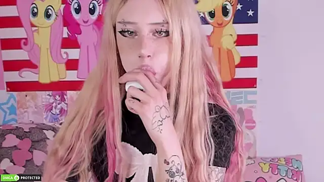 Joy Barker online show from April 23, 8:22 am