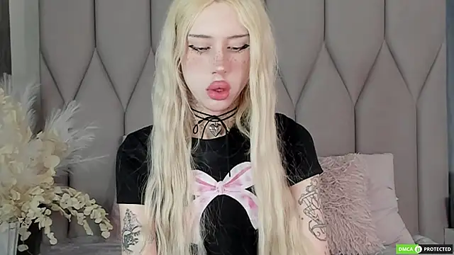 Joy Barker online show from September 17, 2:26 pm