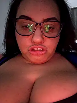 tetasgrandes karol online show from March 14, 4:02 am