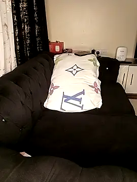 laviedavi online show from April 19, 6:10 pm