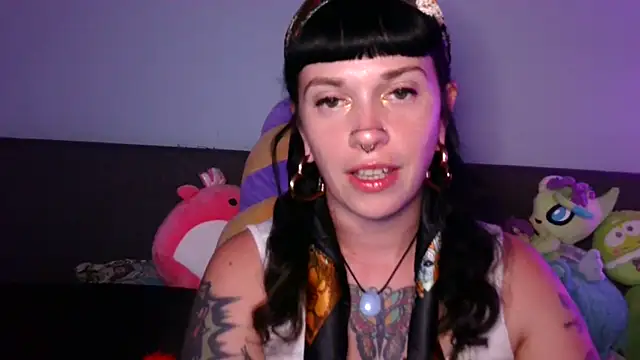 Snapshot of Marcelinegoddess chatting on September 15, 3:26 am Marcelinegoddess online show from September 15, 3:26 am
