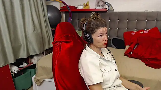 kellyterapy online show from October 11, 6:32 pm